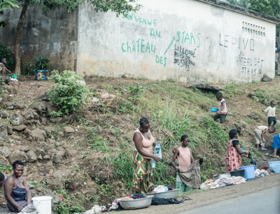 Sunday must be wash day as we say clothes on lines everywhere, and women and children busy doing the washing.